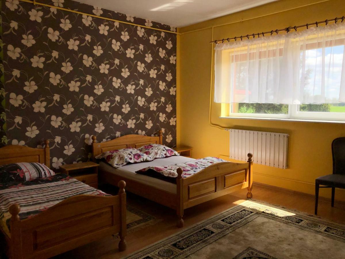 Setpol 1 Bed & Breakfast Wyszomierz  Екстериор снимка