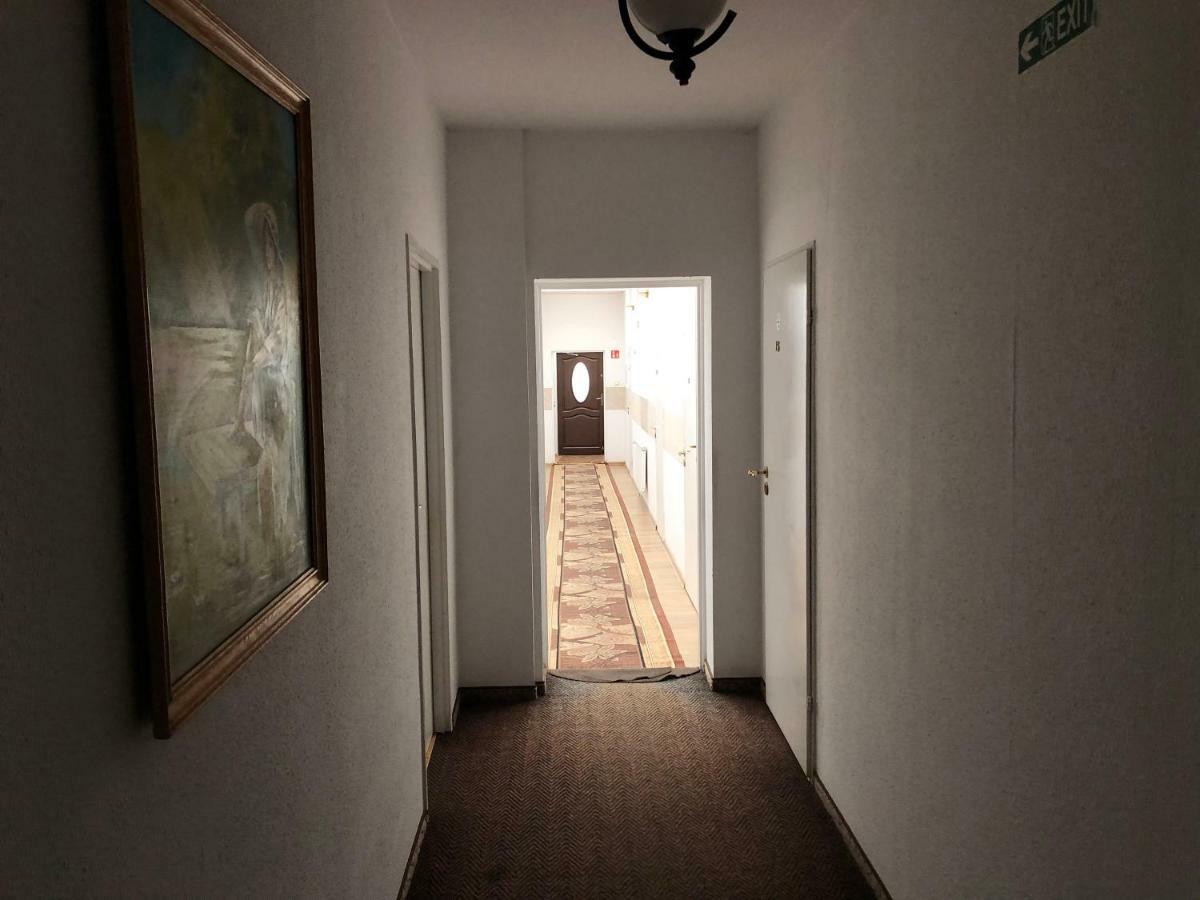 Setpol 1 Bed & Breakfast Wyszomierz  Екстериор снимка